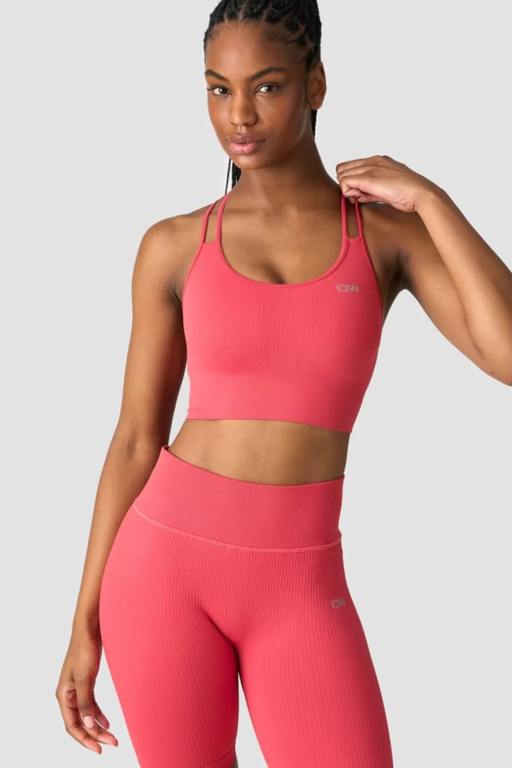 Women ICIW Ribbed Define Seamless Sports Bra Raspberry