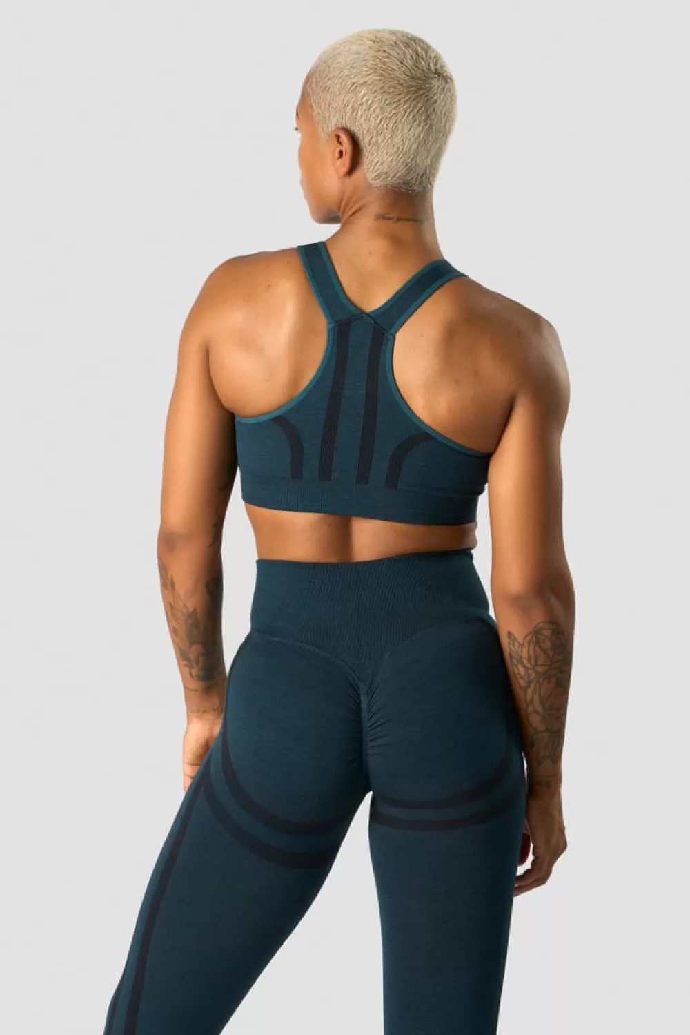 Women ICIW Rush Seamless Sports Bra Dk Teal