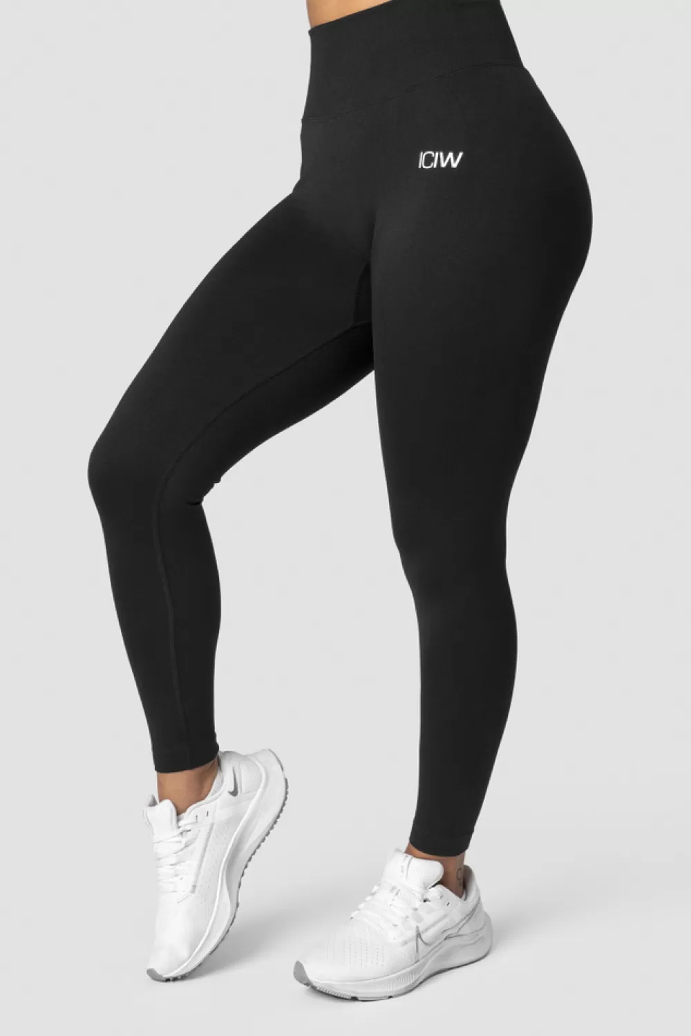 Women ICIW Scrunch Seamless Tights Black