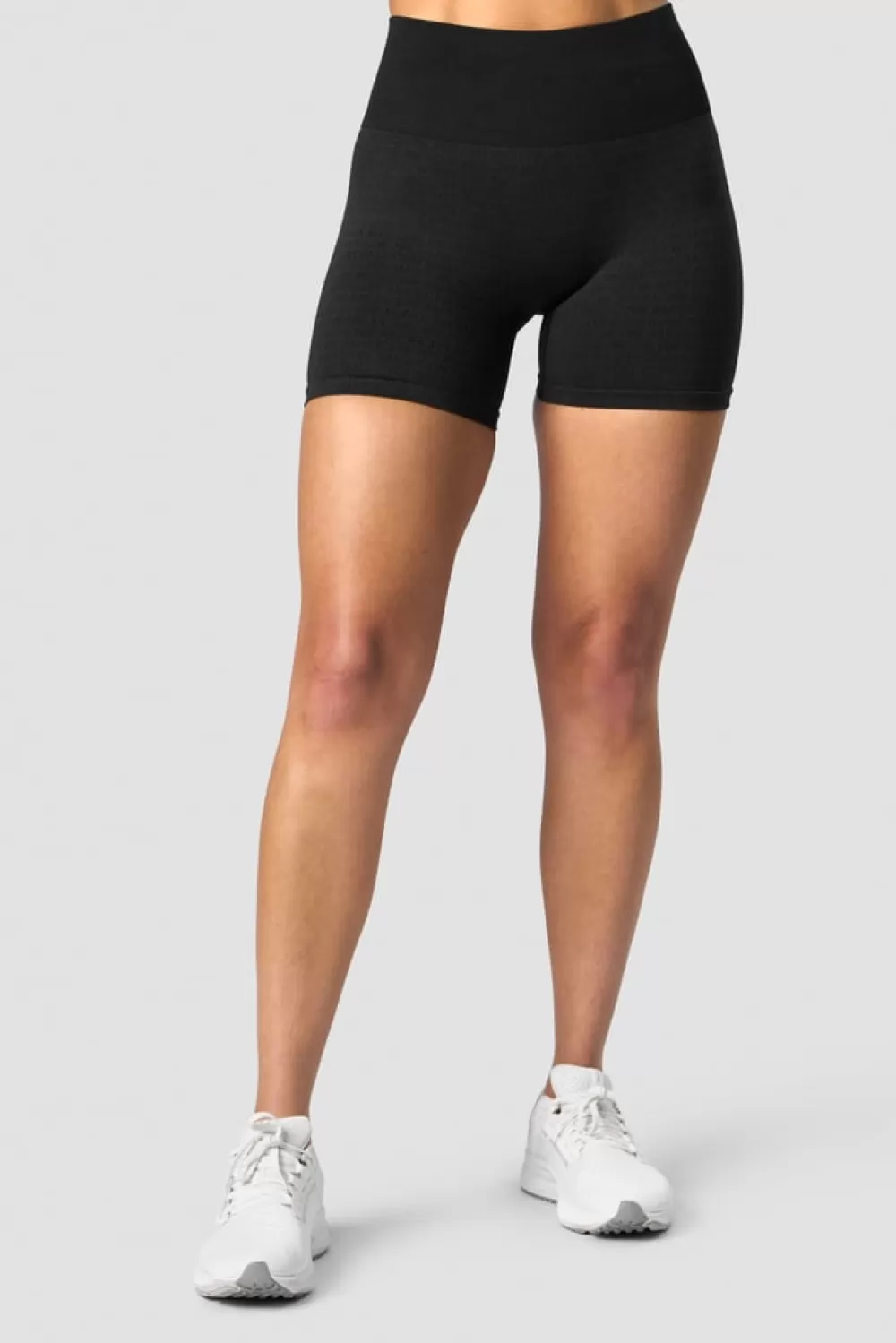 Women ICIW Signature Seamless Shorts Black