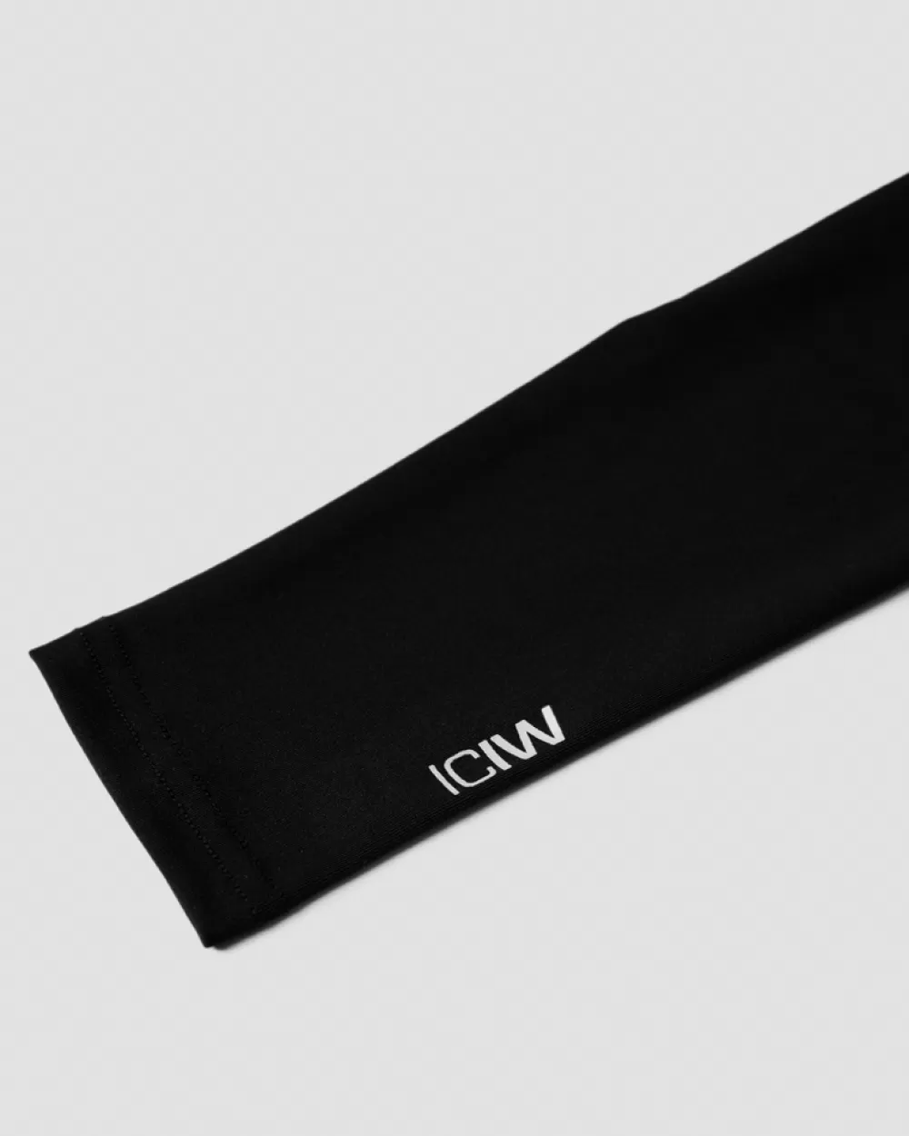 Women ICIW Smash Arm Sleeve Black