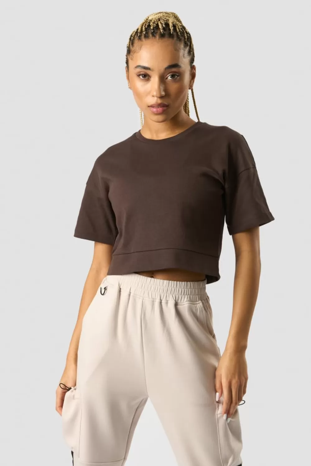 Women ICIW Stance Cropped T-shirt Wmn Dark Brown