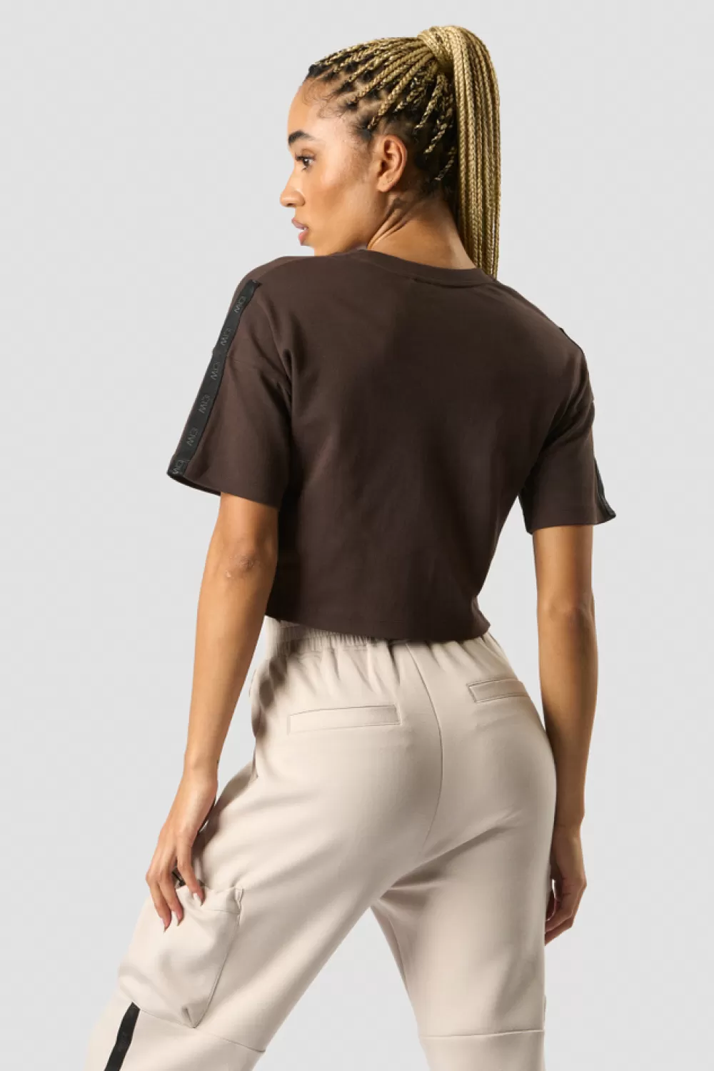 Women ICIW Stance Cropped T-shirt Wmn Dark Brown