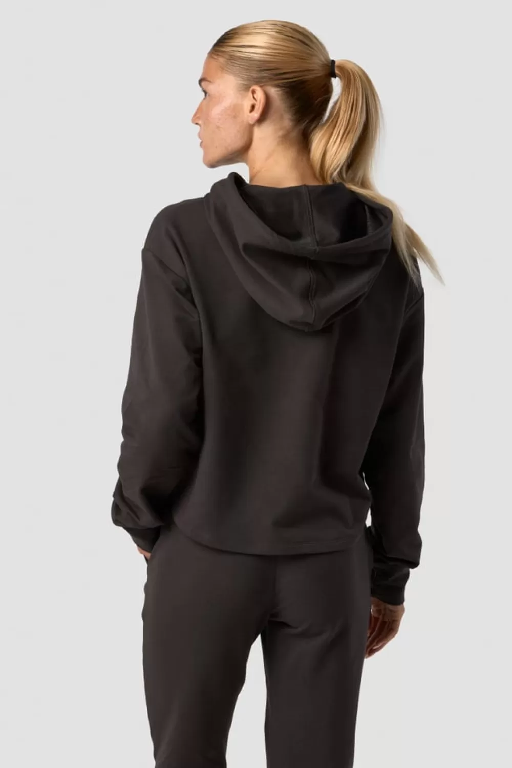 Women ICIW Stride Cropped Hoodie Wmn Charcoal