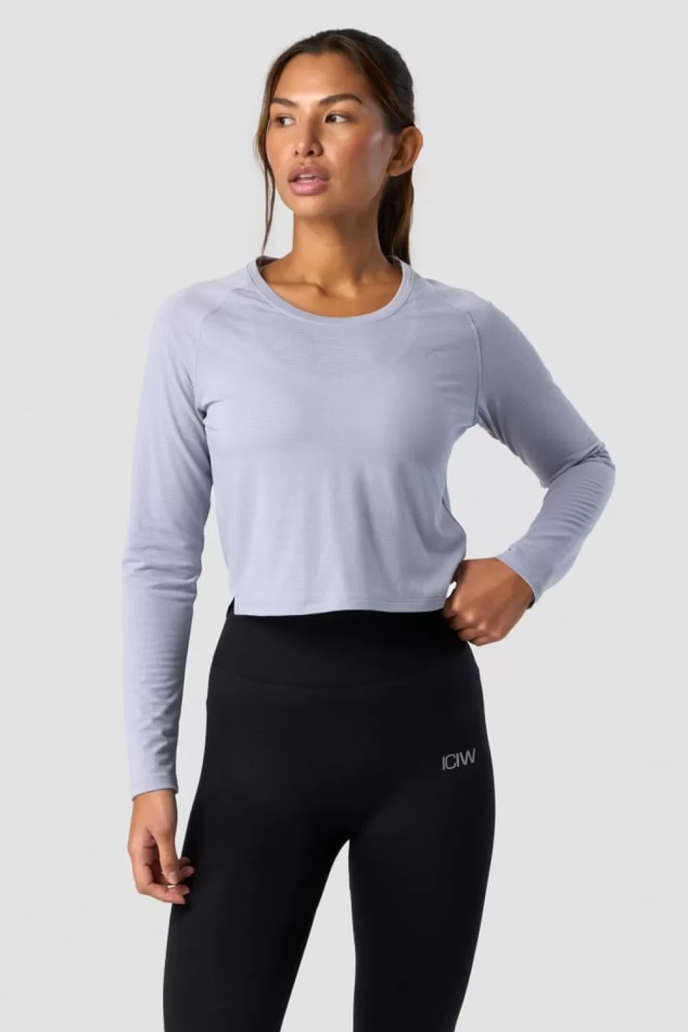 Women ICIW Stride Cropped Long Sleeve Wmn Light Blue