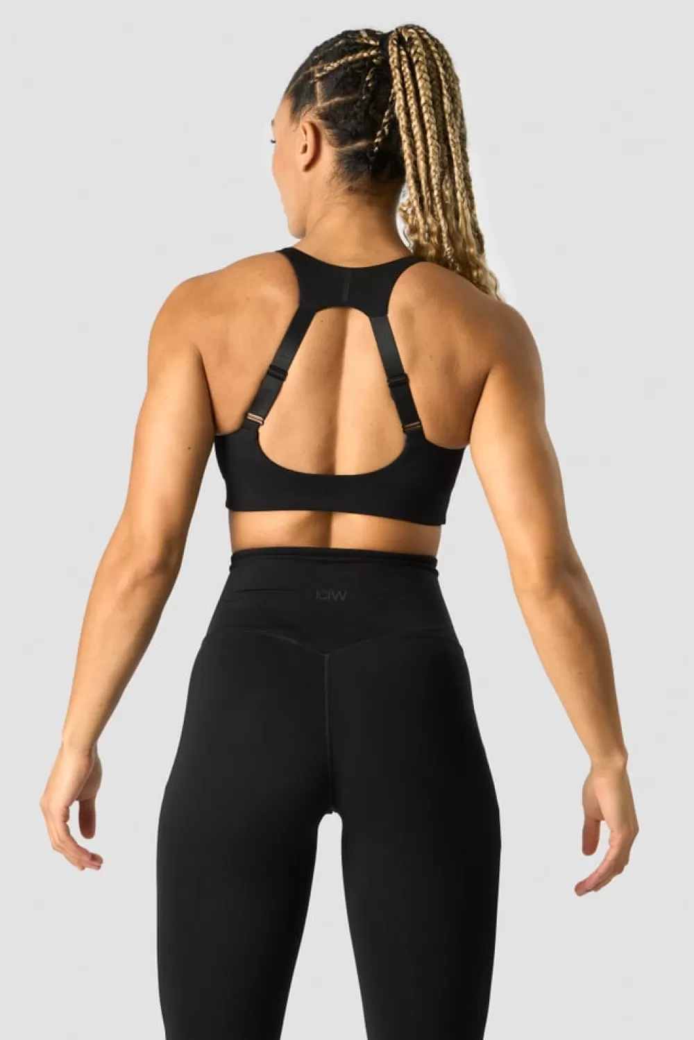 Women ICIW Stride Sports Bra Black