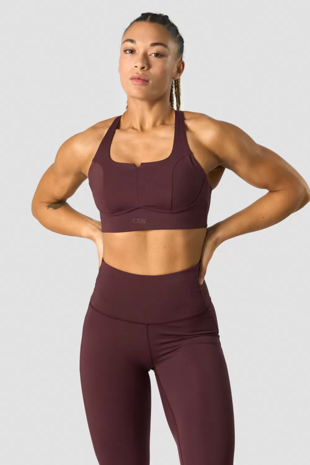 Women ICIW Stride Sports Bra Burgundy