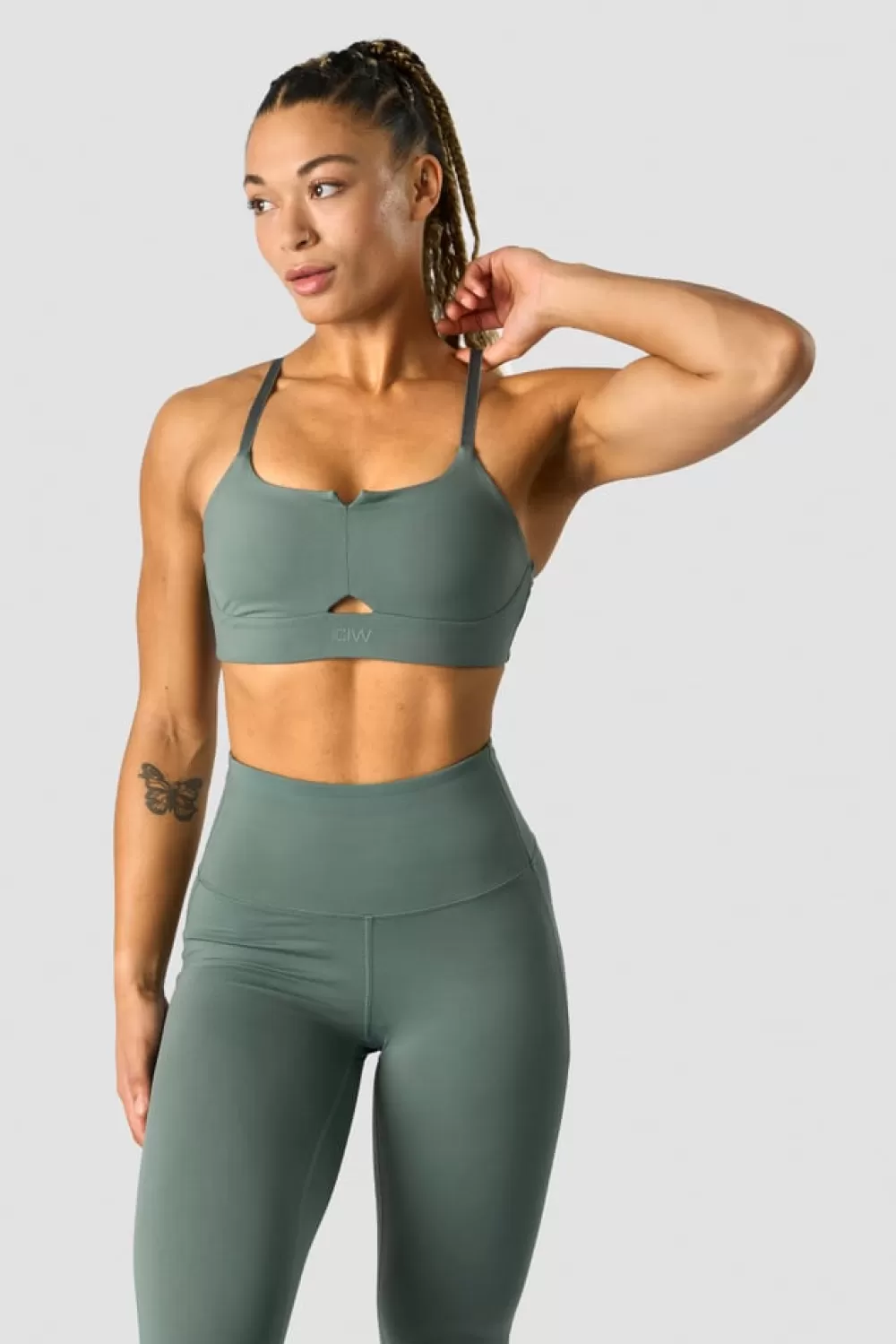 Women ICIW Stride Strappy Sportsbra Sea Green