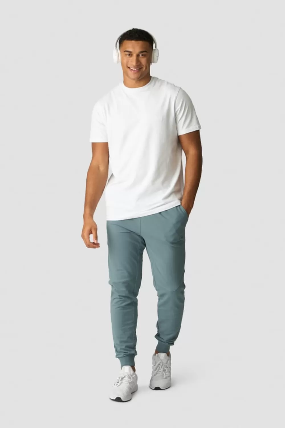 ICIW Stride Sweat Pants Men Racing Blue