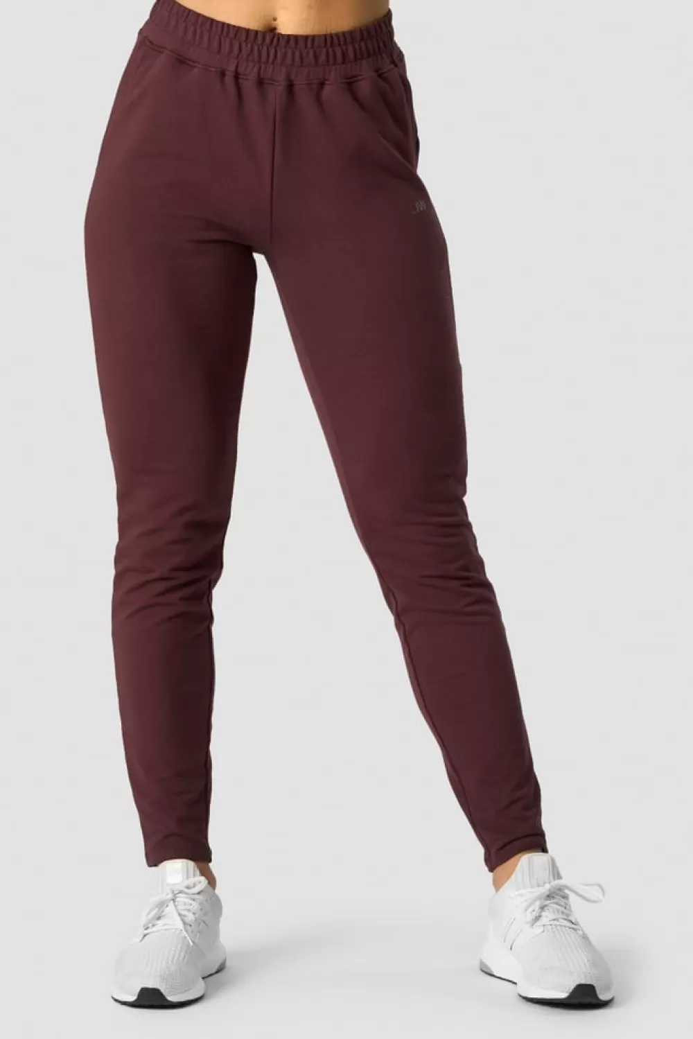 Women ICIW Stride Sweatpants Wmn Burgundy