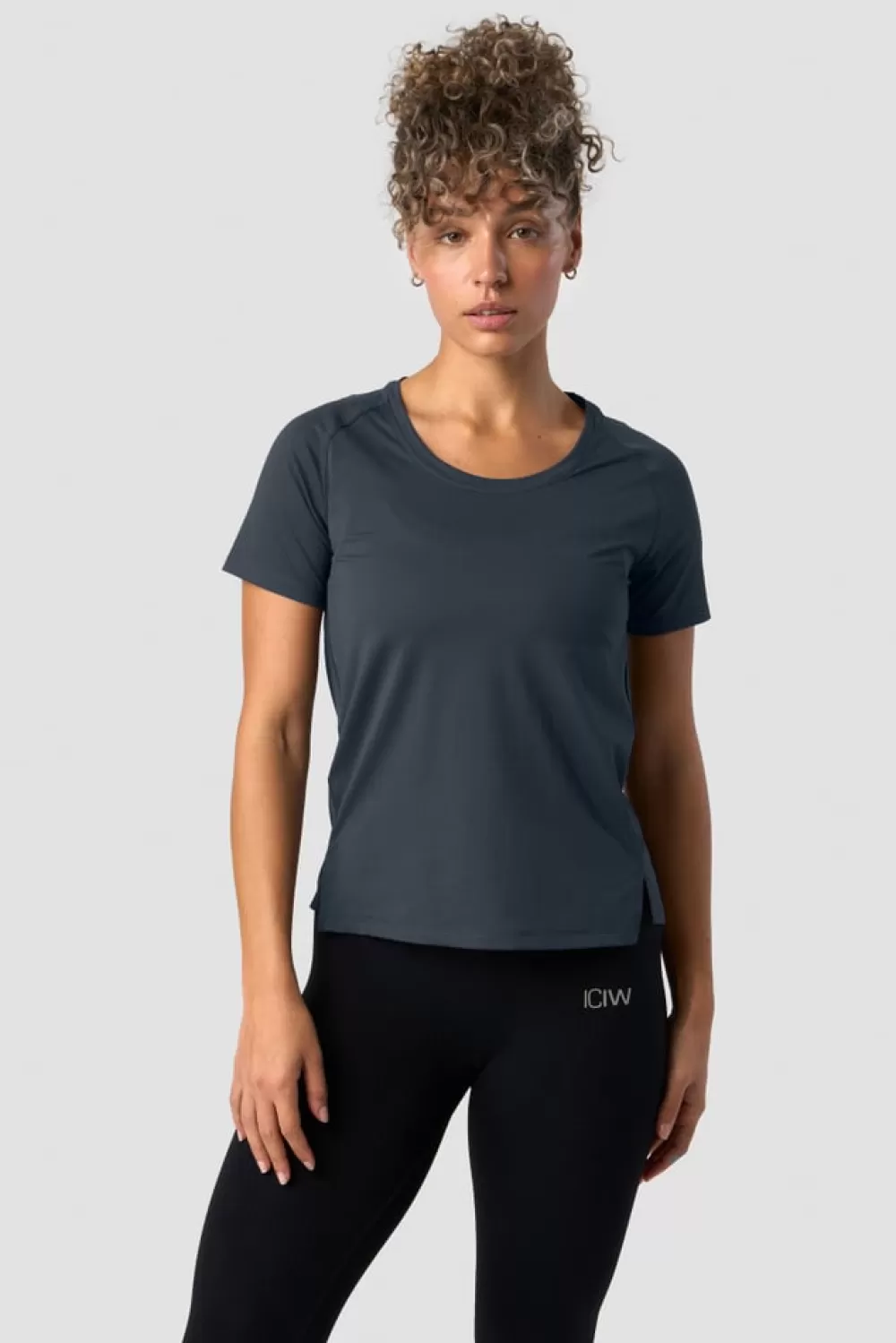 Women ICIW Stride T-shirt Wmn Navy