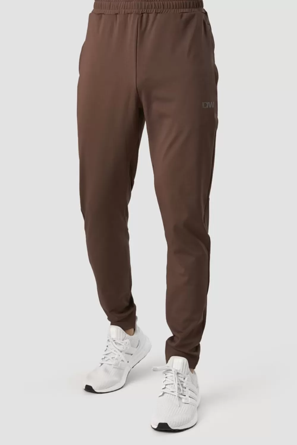 ICIW Stride Workout Pants Men Dark Brown