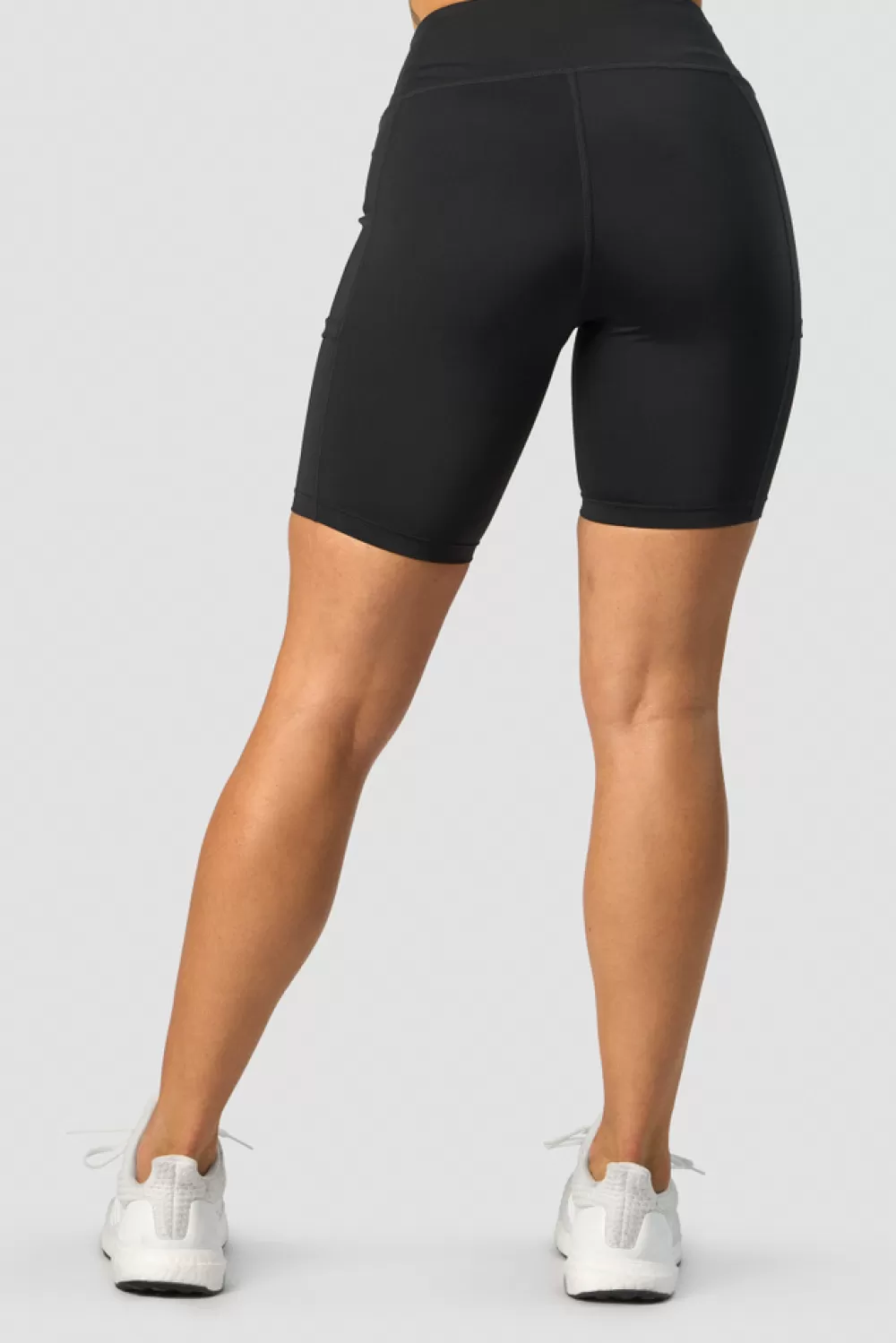 Women ICIW Training Biker Shorts Black Wmn