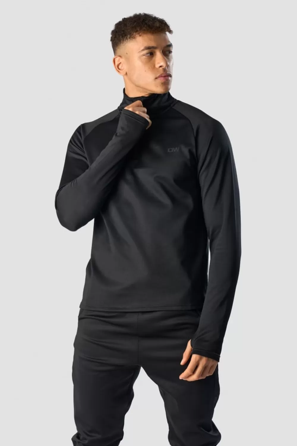 ICIW Training Club 1/4 Zip Long Sleeve Black