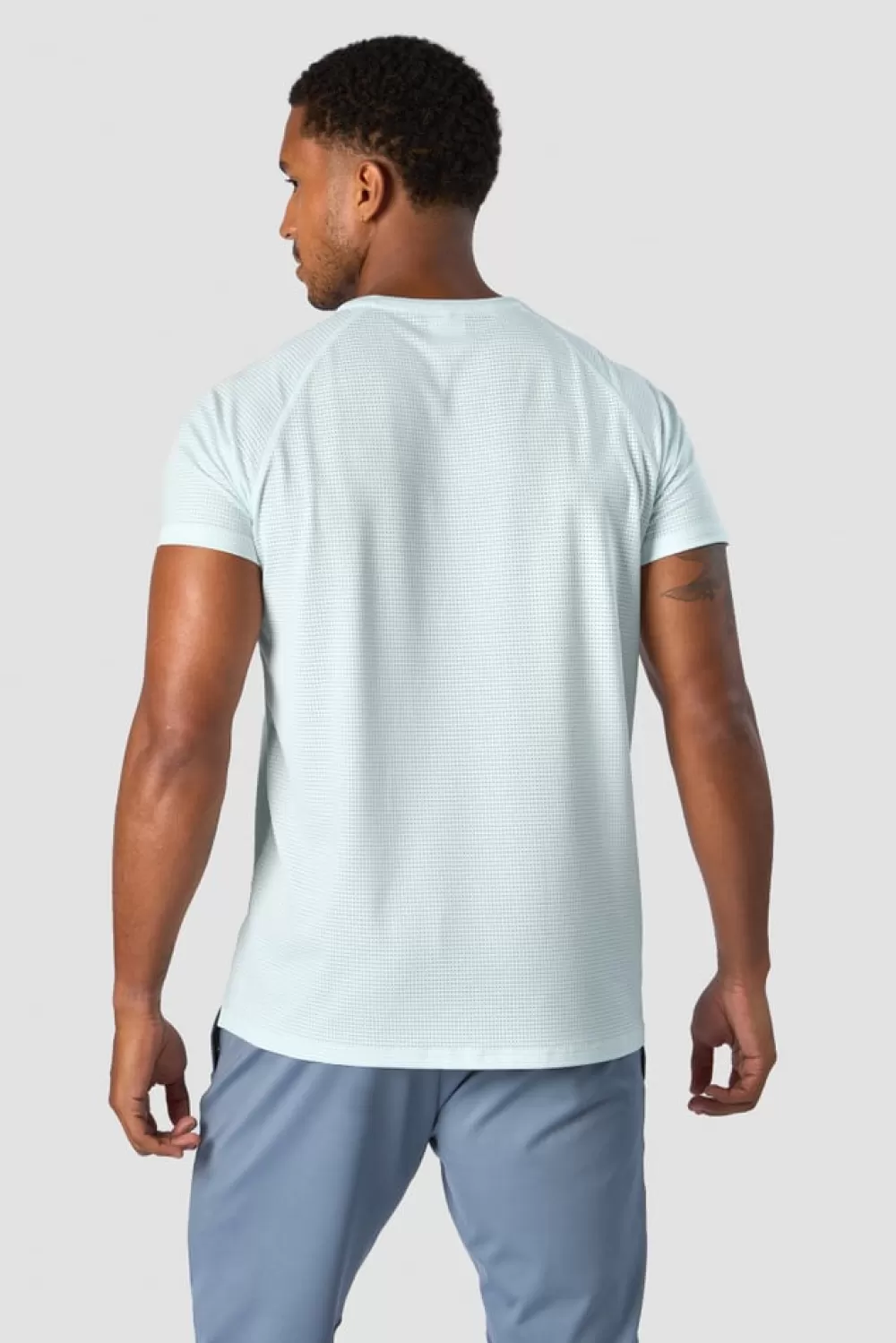 ICIW Training Mesh T-shirt Men Ice Blue