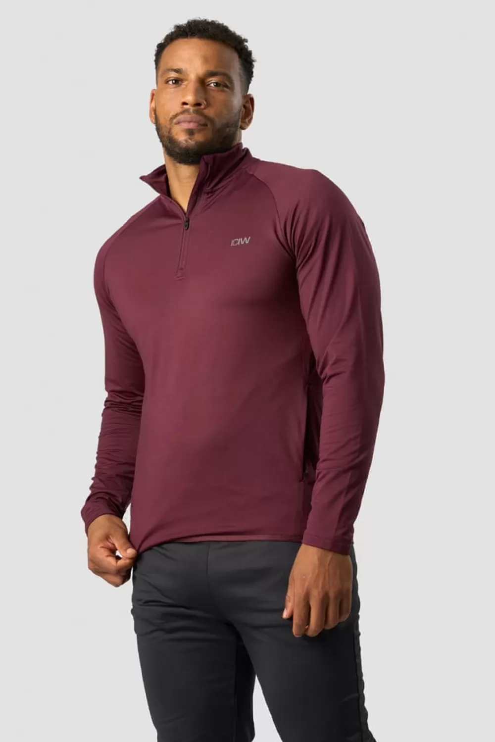 ICIW Ultimate Training 1/4 Zip Burgundy