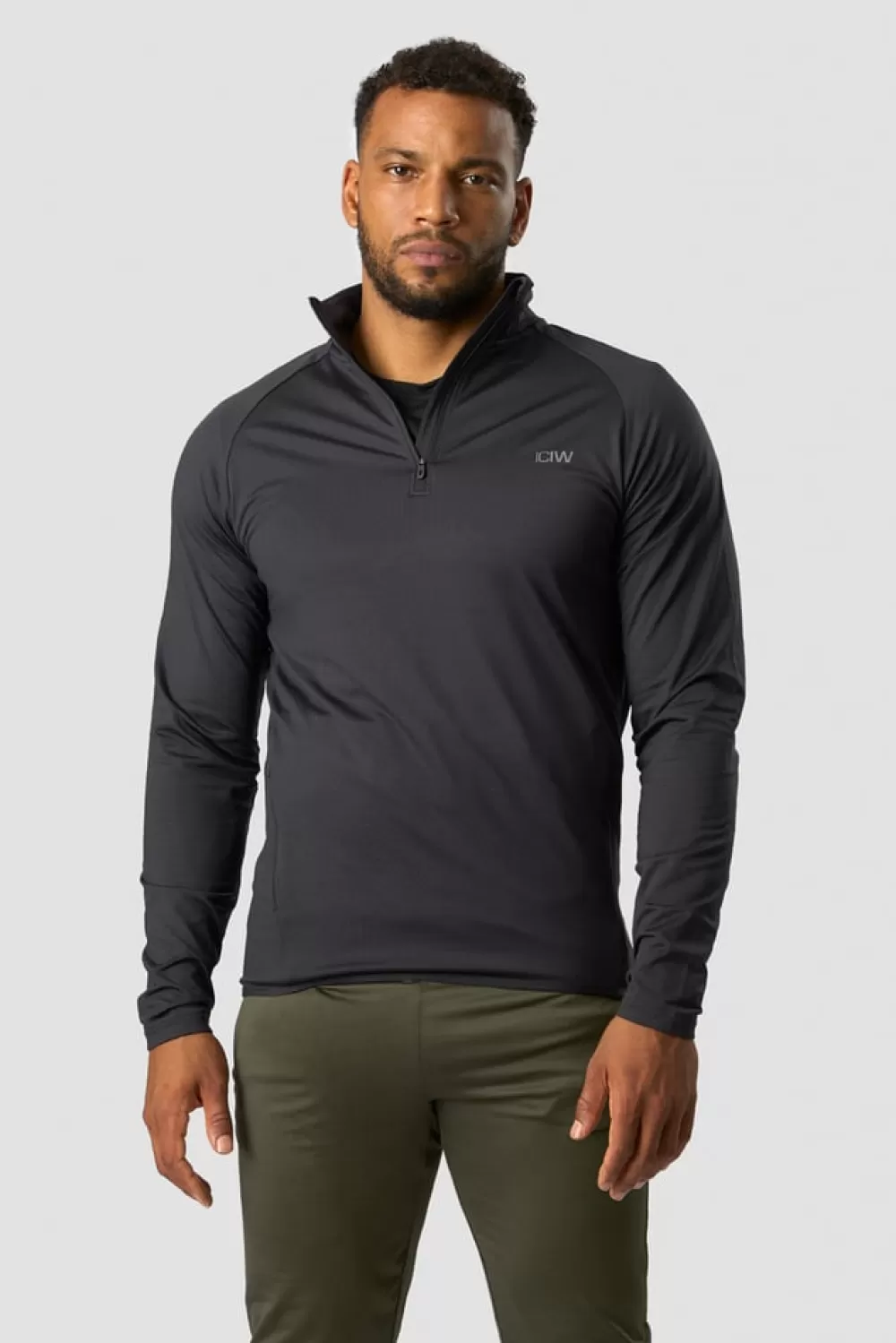 ICIW Ultimate Training 1/4 Zip Graphite