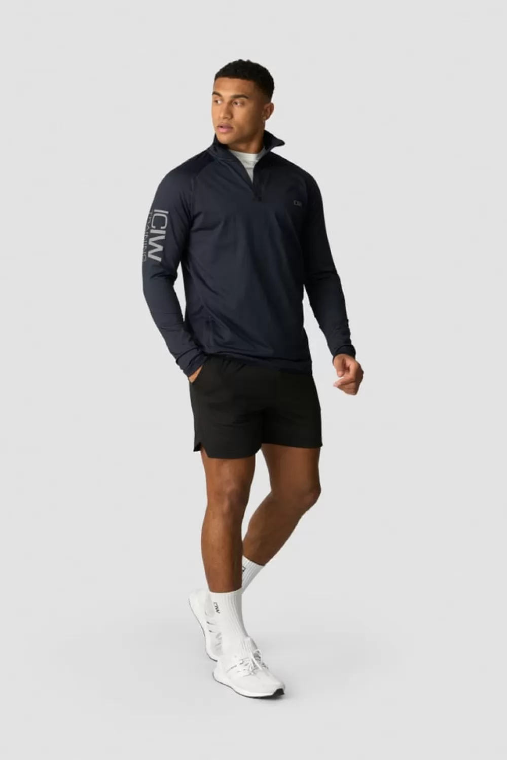 ICIW Ultimate Training 1/4 Zip Navy