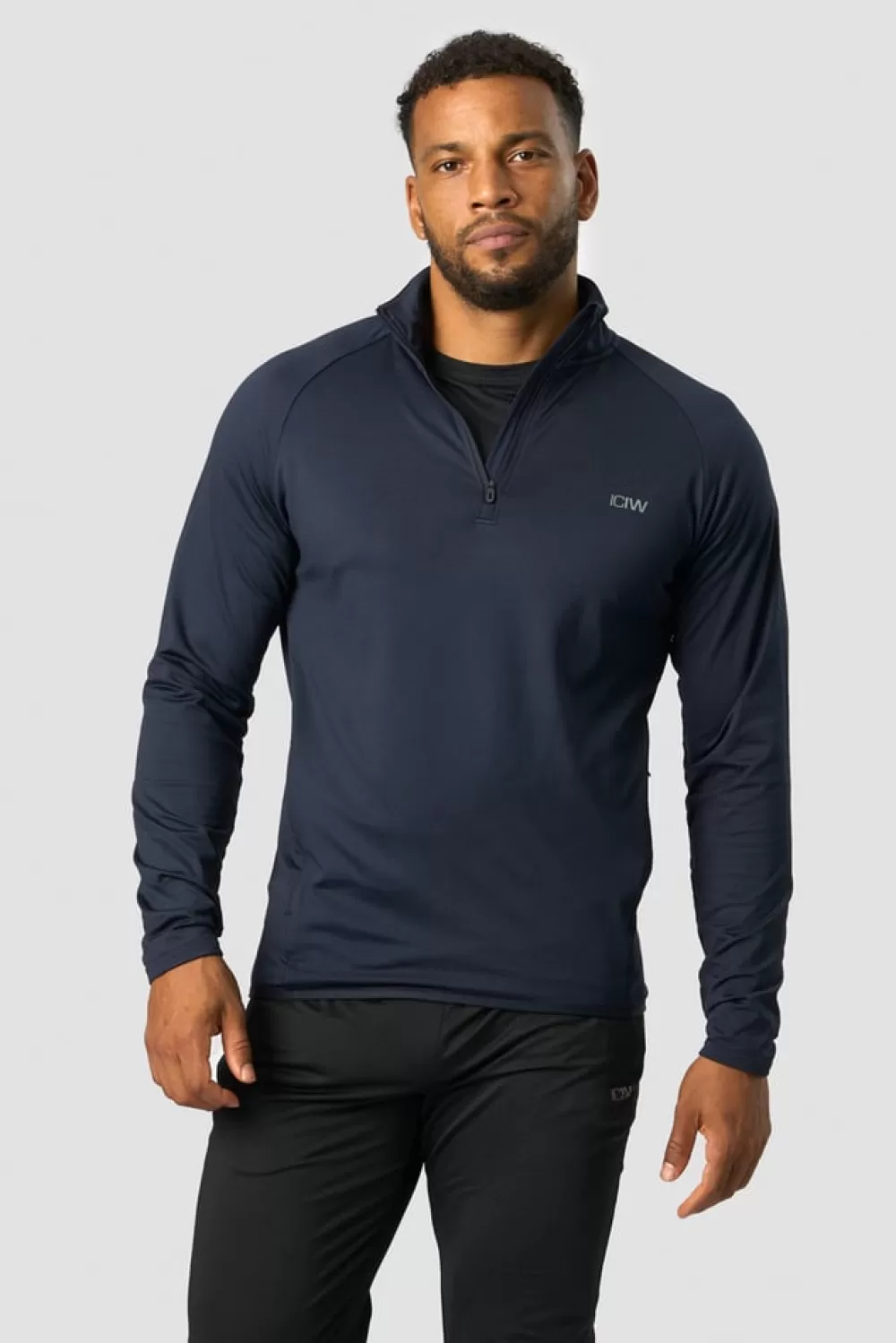 ICIW Ultimate Training 1/4 Zip Navy