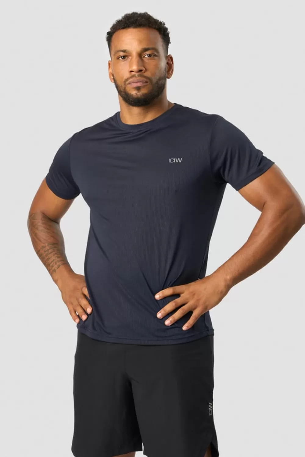 ICIW Ultimate Training Tee Navy